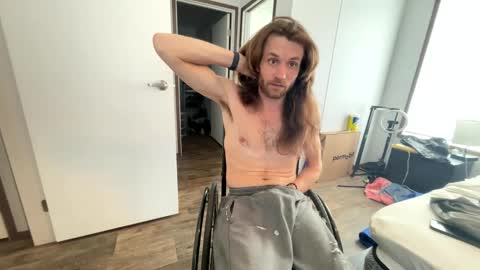 Rollinintheweeds online show from February 11, 9:14 pm