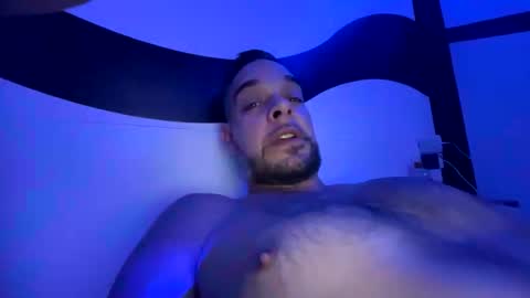 rollthemtits online show from January 14, 11:04 am