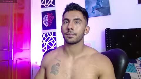 Roman online show from November 30, 5:04 pm