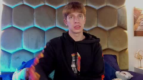 Romeo Ricci online show from December 22, 1:55 pm