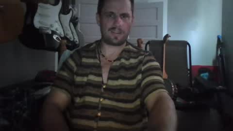 ronniejohnston13 online show from July 4, 11:13 am