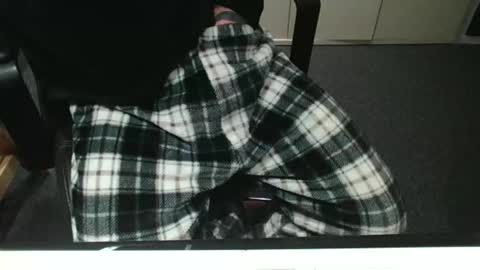 rore85 online show from April 4, 8:11 am