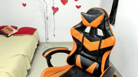 rory_peters_ online show from March 2, 8:05 pm