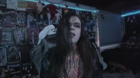 rot online show from January 8, 7:52 pm