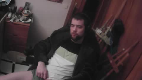 royer04 online show from January 6, 1:53 am