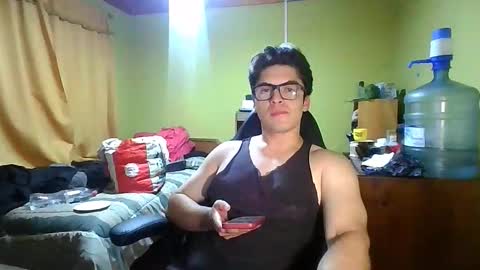 rpaulo25 online show from January 13, 5:12 am