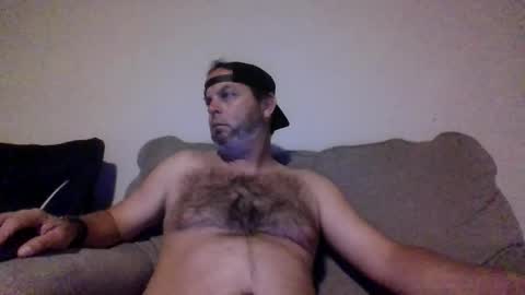 rubbingoneout714 online show from April 1, 1:40 am