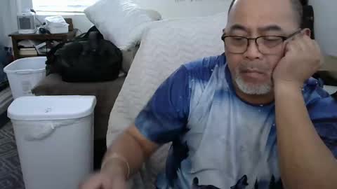 rueltrinidad73 online show from April 21, 11:44 pm