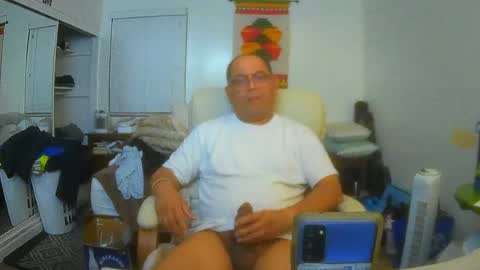 rueltrinidad73 online show from June 22, 5:14 am