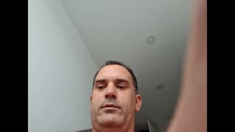 runner1978 online show from February 6, 11:40 am