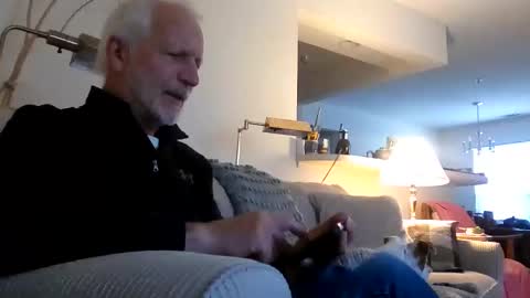 Snapshot of rustyx22 chatting on October 19, 12:08 pm Rusty online show from October 19, 12:08 pm