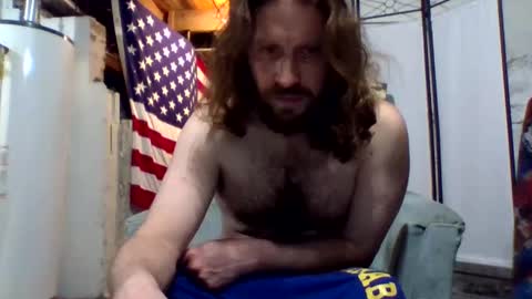 rwb1982 online show from March 8, 1:23 pm