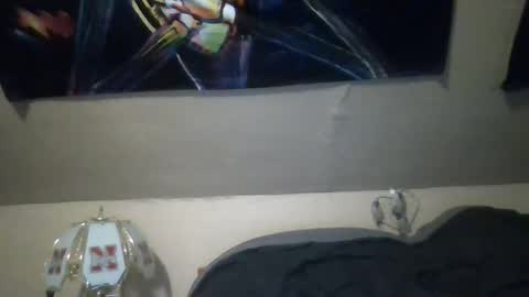 rwb1982 online show from March 12, 8:41 pm