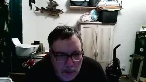 rwzar_1965 online show from April 8, 3:18 am