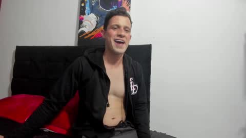 Ryan 15 online show from January 1, 11:18 pm