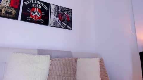 Ryan  online show from February 23, 1:07 am