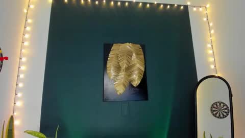 Ryan independent model online show from September 25, 1:48 am