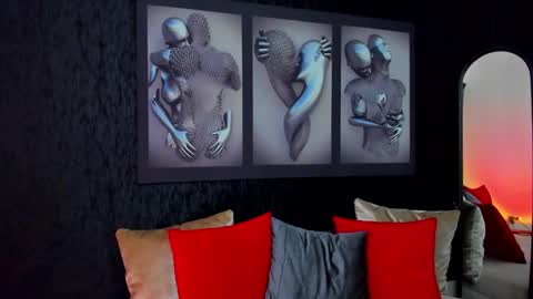 Ryan independent model online show from February 20, 12:52 am