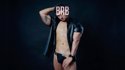 R Y A N online show from October 6, 3:27 pm