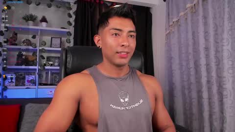 Snapshot of ryanboy30 chatting on February 17, 1:53 pm ryanboy30 online show from February 17, 1:53 pm