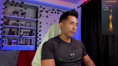 Snapshot of ryanboy30 chatting on January 10, 1:31 pm ryanboy30 online show from January 10, 1:31 pm