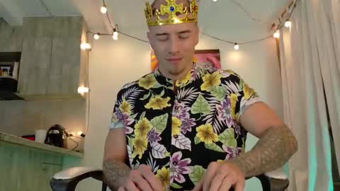 Ryan Blue ig ryannblue online show from September 25, 12:31 am