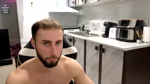 ryanstorm1 online show from November 18, 6:55 pm