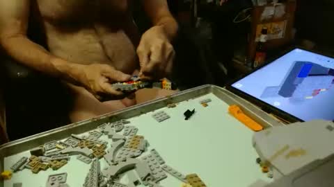 safety_fist online show from December 18, 3:02 am