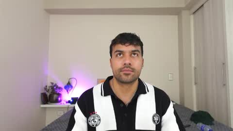 Sag online show from February 28, 8:30 pm