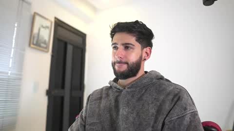 saimon  online show from February 15, 9:01 pm