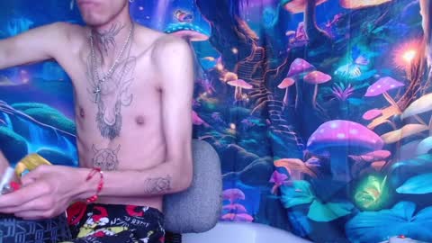 saint boy online show from January 18, 8:52 am