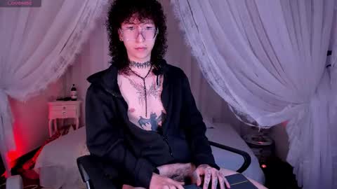 Sam online show from February 4, 5:08 pm