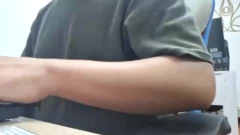 Snapshot of salvadorfaust_ chatting on February 11, 8:37 am Salvador online show from February 11, 8:37 am