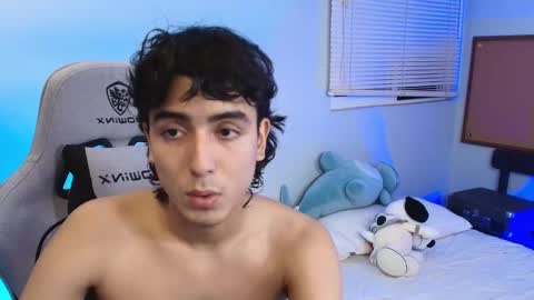 Snapshot of salvatore_montt chatting on October 10, 4:50 am salvatore_montt online show from October 10, 4:50 am