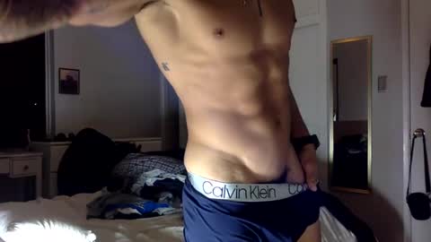 sam9826wh online show from December 15, 6:29 am