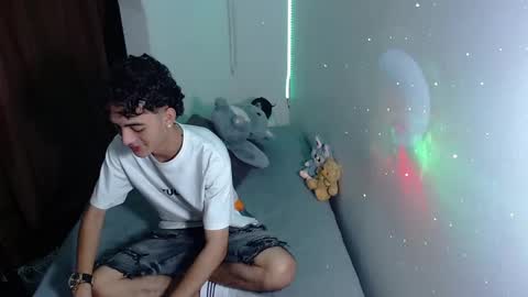 sam__cute online show from January 14, 7:50 pm