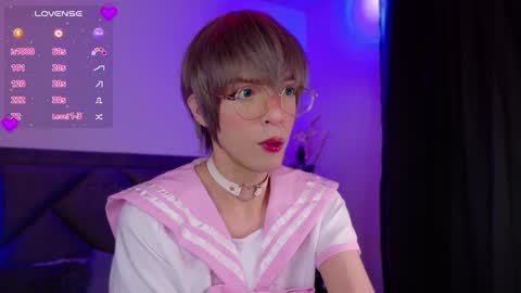 Sam online show from December 8, 3:10 am