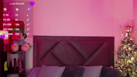 Sam online show from December 3, 6:03 am