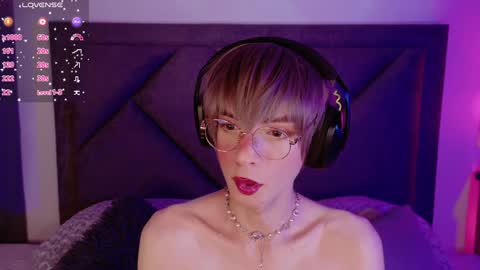 Sam online show from February 7, 8:01 am