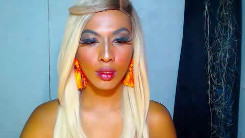 Samantha online show from November 18, 10:01 pm