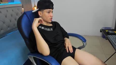 Sam online show from April 9, 12:55 pm