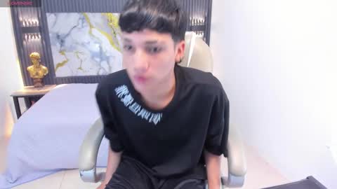 Sam online show from September 25, 1:54 pm