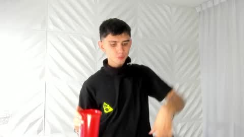 Sam  online show from January 3, 12:30 pm