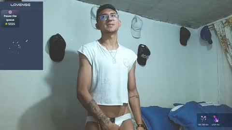 SAM online show from April 8, 11:20 am