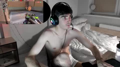 Sam online show from February 17, 4:39 pm