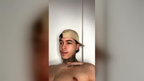 samm44404 online show from April 17, 2:14 am