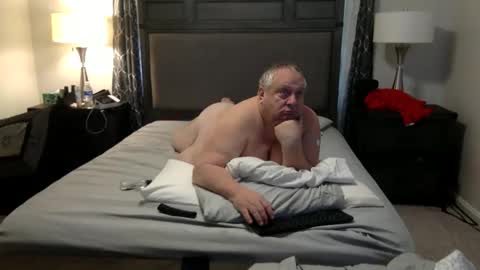 Snapshot of sammyp1956 chatting on March 9, 7:05 pm sammyp1956 online show from March 9, 7:05 pm