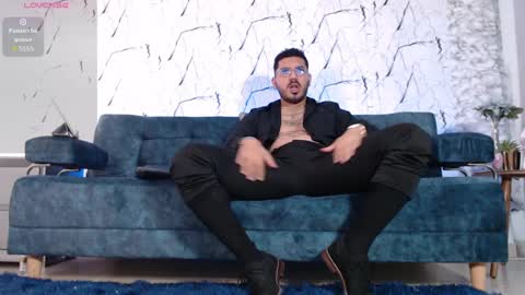  Samuel Coopper  online show from September 30, 1:47 pm