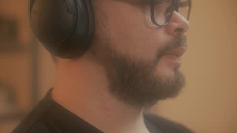 Sanders online show from March 11, 4:41 am