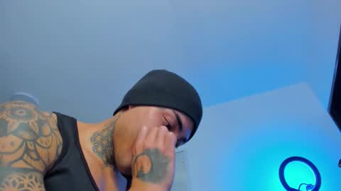 Santi Ferrer online show from November 20, 2:11 am